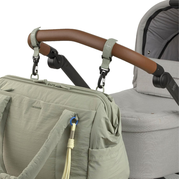 LÄSSIG Wickeltasche Schultertasche mit Laptopfach Yula Weekender Mint hellgrün