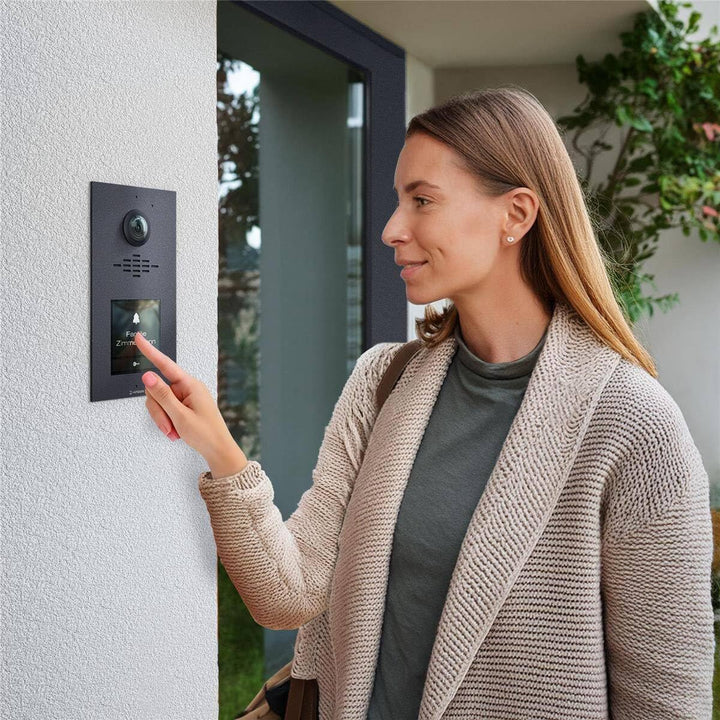 Metzler® Video-Türsprechanlage mit HD-Kamera und App-Zutritt in Eisenglimmer Db 703, vandalismussich