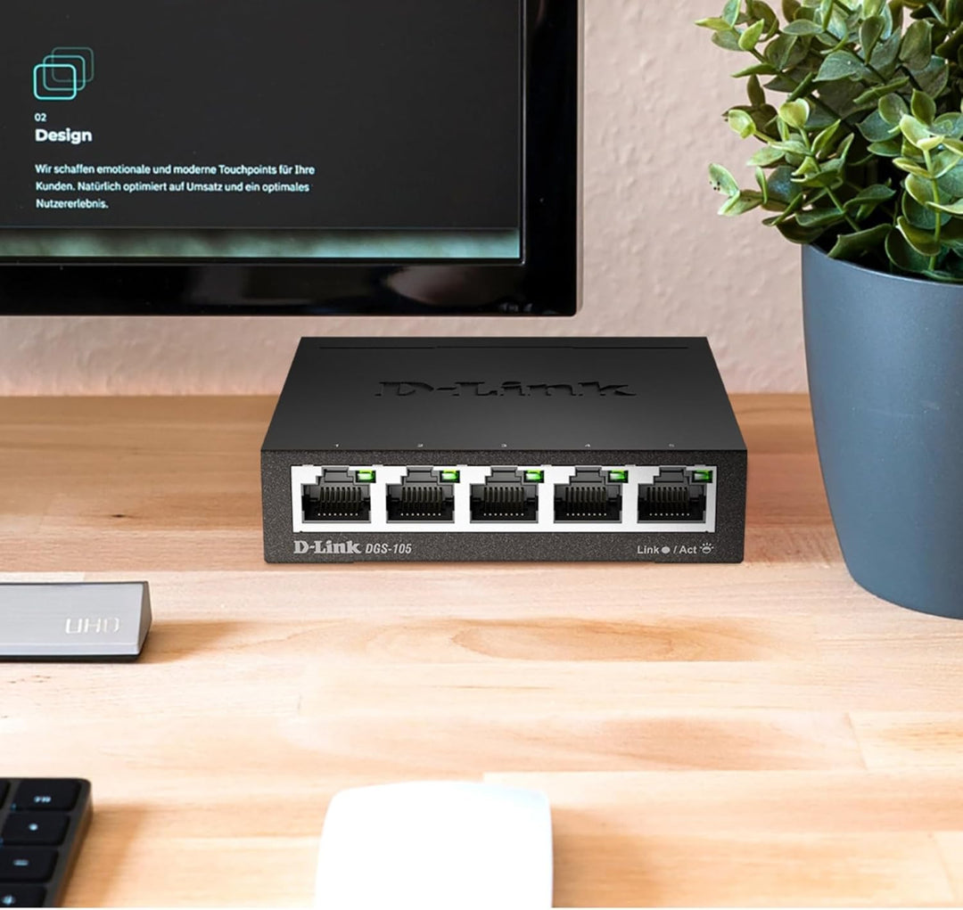 D-Link DGS-105 5 Ports Layer2 Gigabit Switch (bis zu 2000 Mbit/s Datenübertragung pro Port, einfache