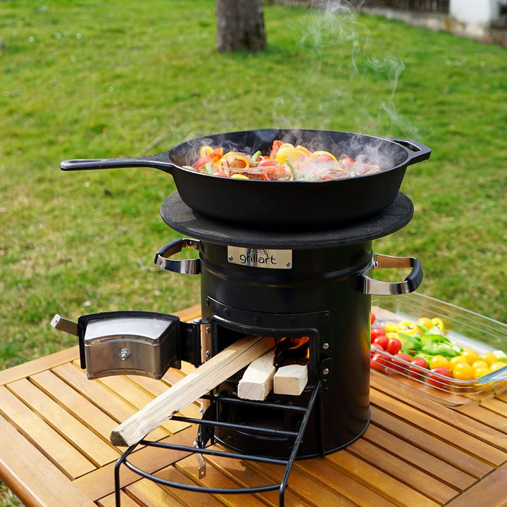 grillart® Raketenofen Outdoor “Powertrain” schwarz – effizienter Holzofen als Campingkocher für Dutc
