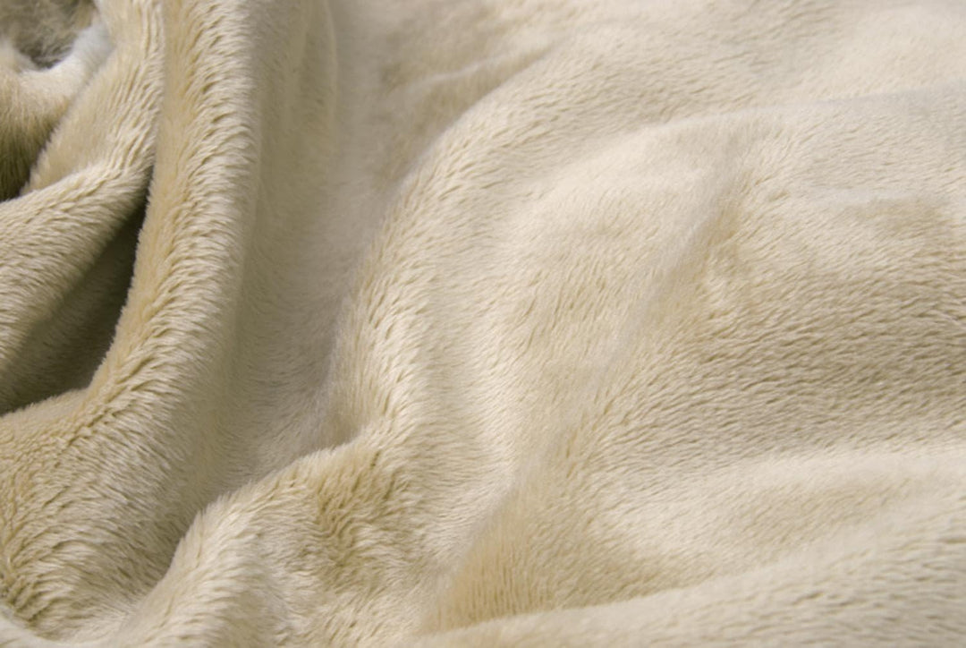 Wohnen & Accessoires GmbH & Co. KG Felldecke aus Webpelz Fuchs rehbraun-grau 260x300cm Tagesdecke 26