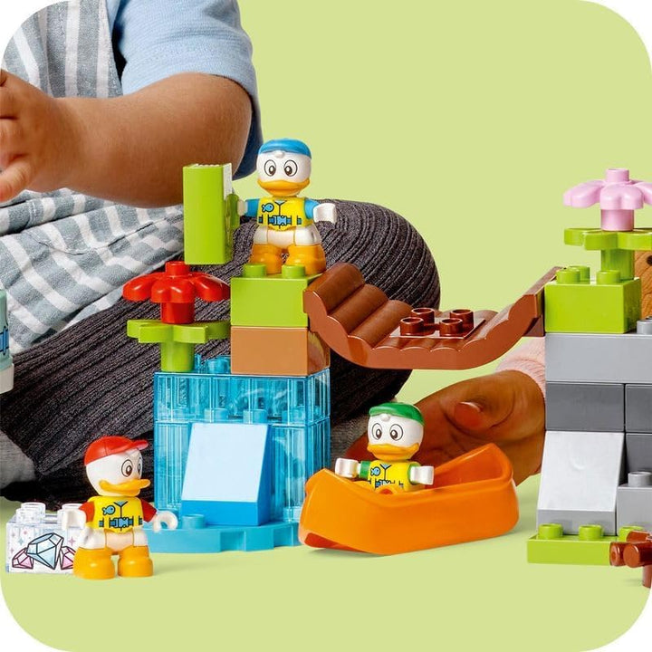 LEGO 10997 DUPLO Disney Mickey and Friends Camping-Abenteuer Set mit Wohnmobil, Kanu und Daisy Duck