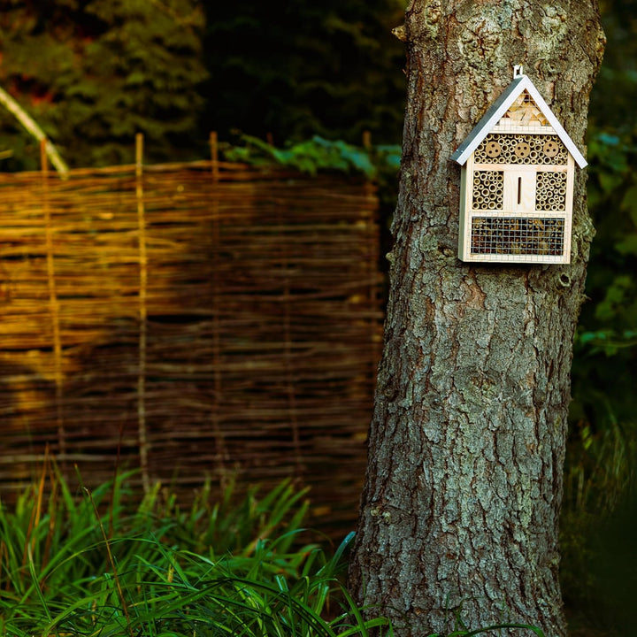 BOGATECO Gross Insektenhotel Bienenhotel aus Naturholz & Metall, zum Aufhängen für Bienen, Marienkäf