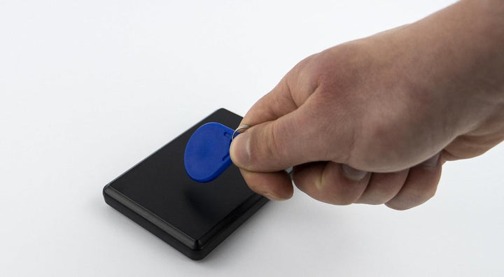 RFID-Lesegerät, Dualfrequenz 125 kHz + 13,56 MHz, Kabelgebunden, 200 Scans pro Sekunde, Lesen von Ta