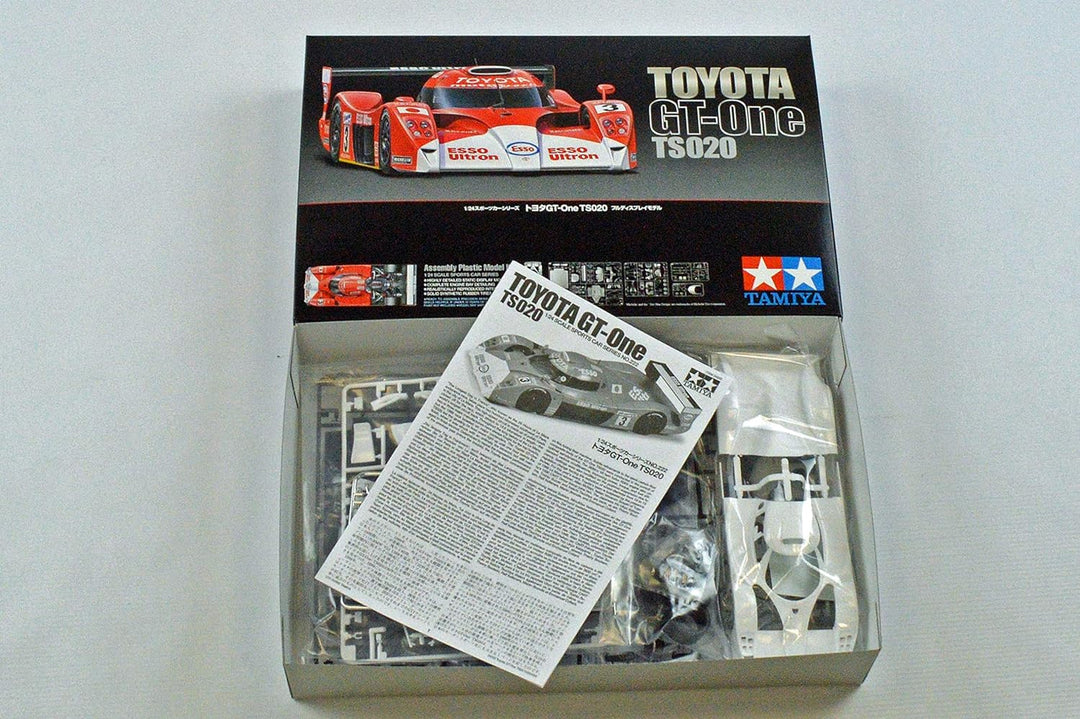 Tamiya 300024222-1:24 Toyota GT-One TS-020 Lemans ´99