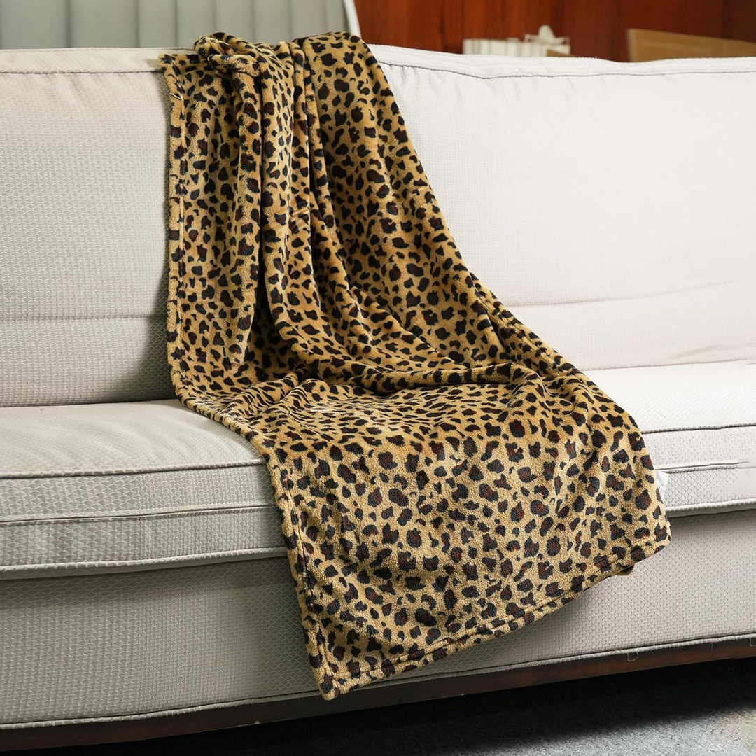 DREAMLANDING Decke für Sofa-230 x 260 cm Gepard-Kuscheldecke Flauschig weich, bunt, übergross, dekor