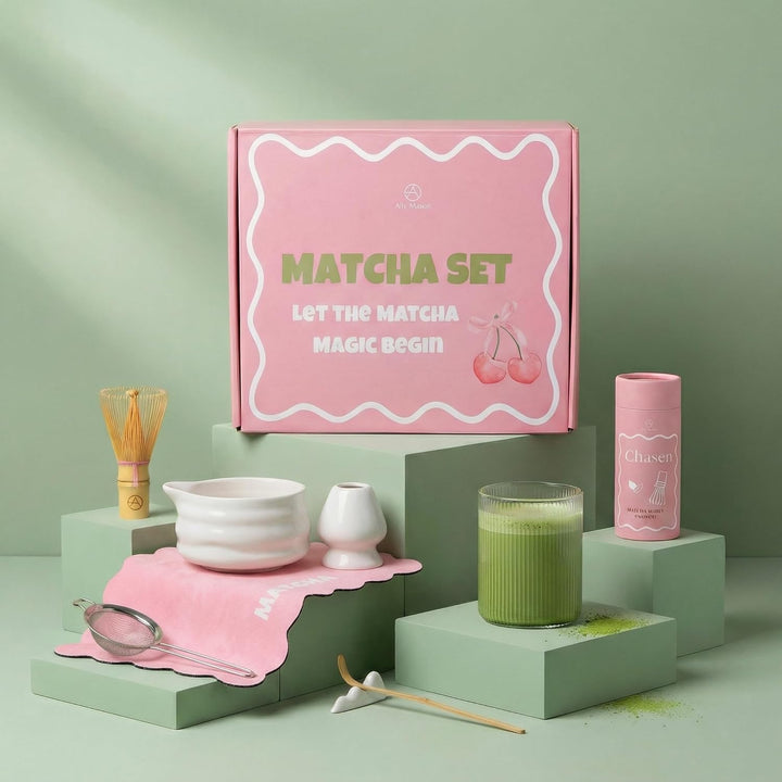 Premium Matcha Set 7-teilig in weiss – Design Keramik Schale mit Ausgiesser, Bambusbesen & Zubehör –