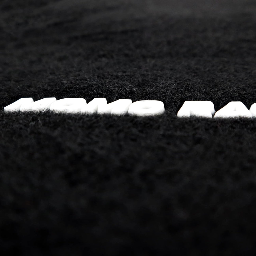 MOMO KOMPLETT-SET 4 STÜCK UNIVERSAL-AUTOFUSSMATTEN SCHWARZ/ROT SCHWARZ AND ROT A8BR, SCHWARZ AND ROT