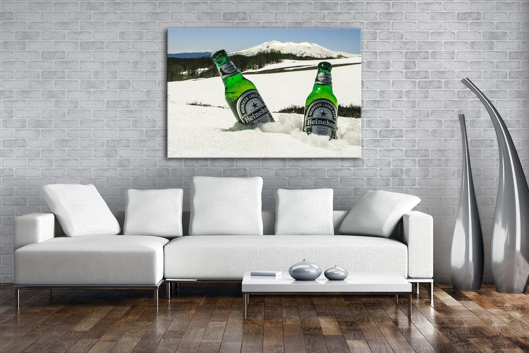 deyoli zwei eiskalte Biere im Schnee Format: 80x60 als Leinwandbild, Motiv fertig gerahmt auf Echtho