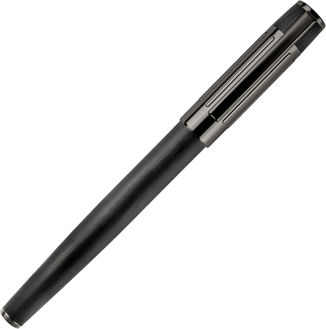 Hugo Boss Gear Ribs Füllfederhalter aus Messing und Aluminium in der Farbe Black, Länge: 13,8cm, Fed
