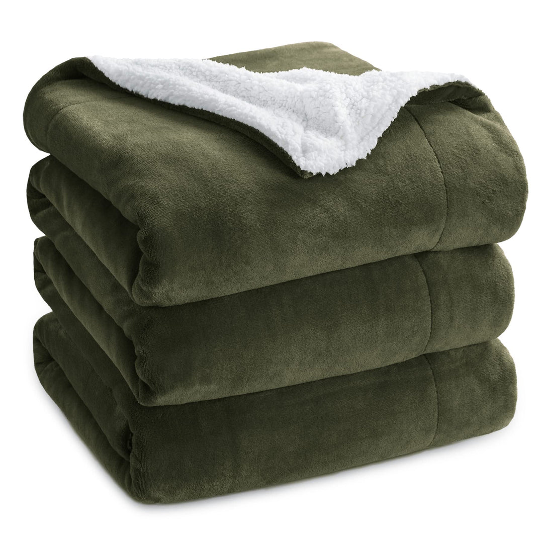 BEDSURE Kuscheldecke - Warm Sherpa Wolldecke & Sofadecke, Flauschig Sofaüberwurf Decke, Dicke Couchd