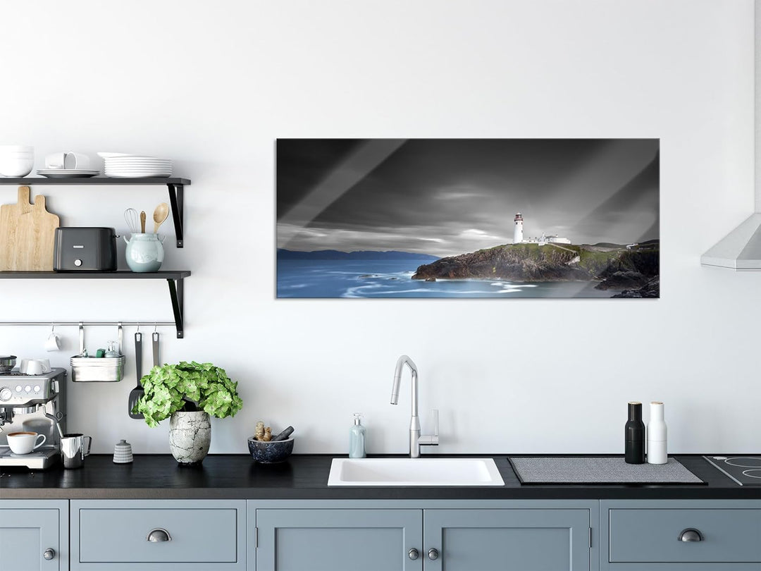 Glasbild Panorama | Wandbild aus Echtglas | Leuchtturm an traumhaft Meer | 100x40 cm | inkl. Aufhäng