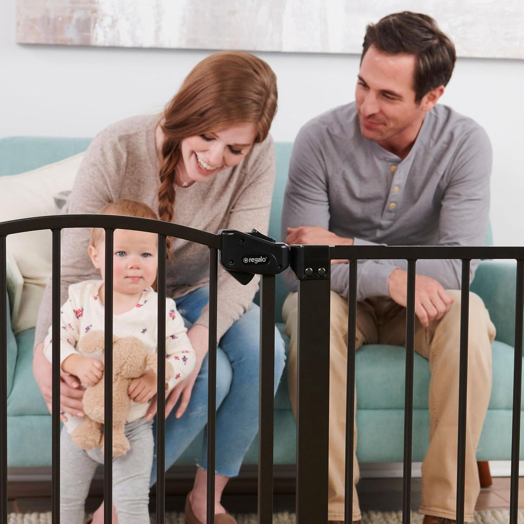 Regalo Arched Decore Easy Step Extra Wide Baby Gate