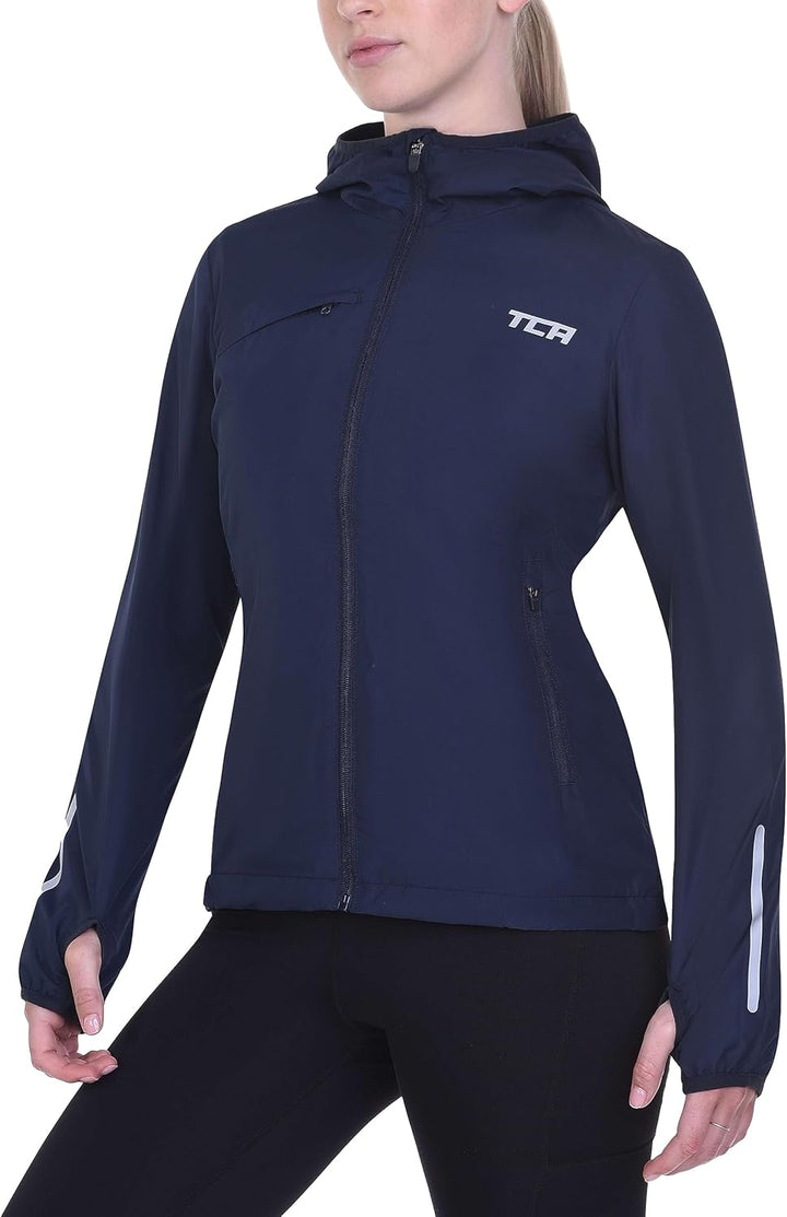 TCA Damen Lauf-Softshelljacke. Reflektierende atmungsaktive Packable-Jacke mit Reissverschlusstasche