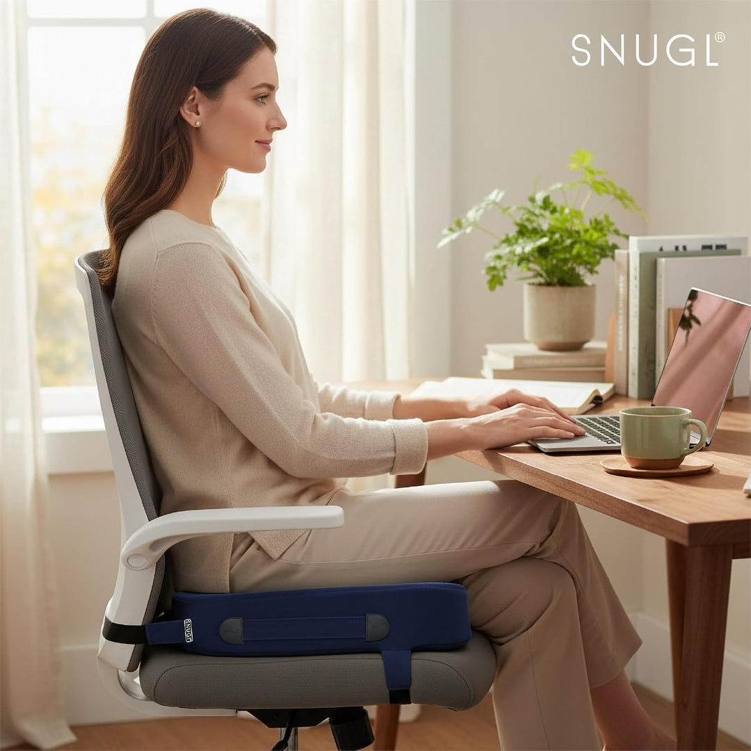 SNUGL Sitzkissen orthopädisch Memory Foam Steissbeinkissen | Stuhlkissen gegen Rückenschmerzen | Erg