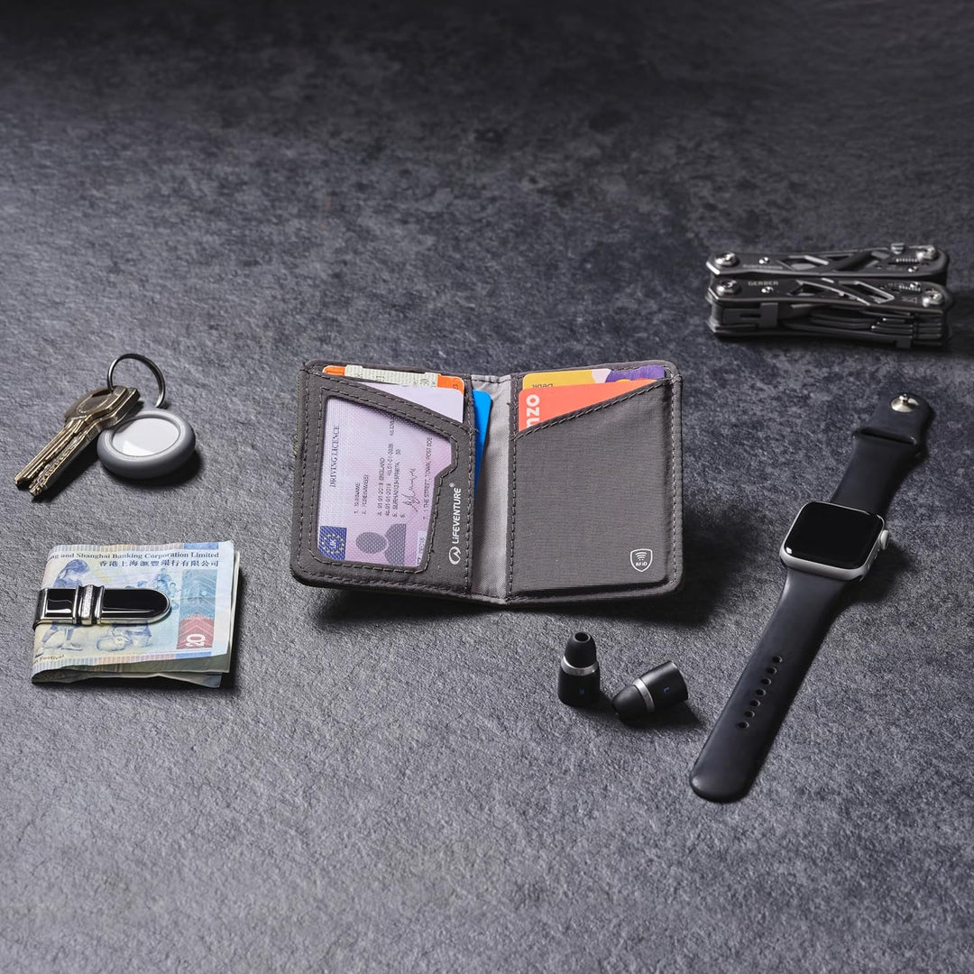 Lifeventure Münzgeldbörse mit RFID-Schutz, aus umweltfreundlichem, recyceltem Material hergestellt,