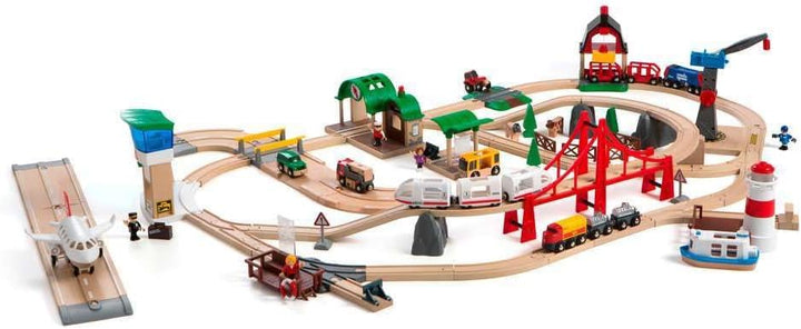 BRIO 33766 - Grosses Premium Set, Kunststoffboxen, Bauernhof Tiere &amp; World 33061 Container Hafen Set