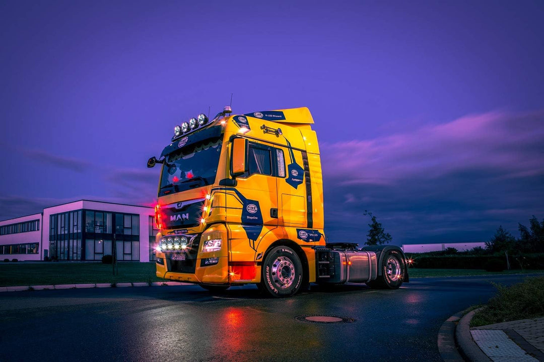 HELLA - Halogen-Fernscheinwerfersatz - Comet 450 - 12V - Referenzzahl: 17.5 - Anbau - Lichtscheibenf