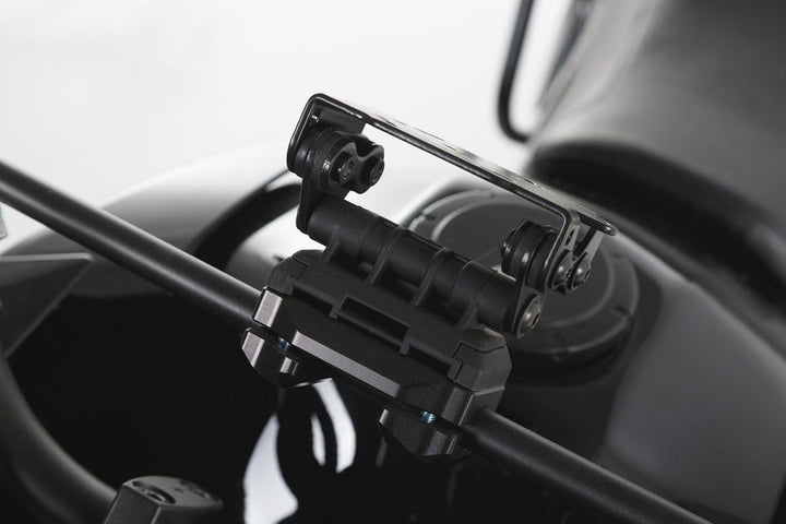 SW-MOTECH Navi-Halter an Rohr Ø 10/12 mm Schwarz