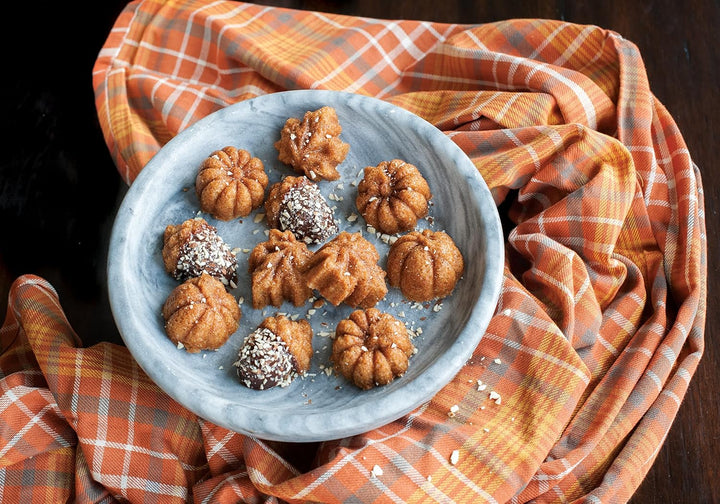 Nordic Ware Autumn Delights Kuchenform