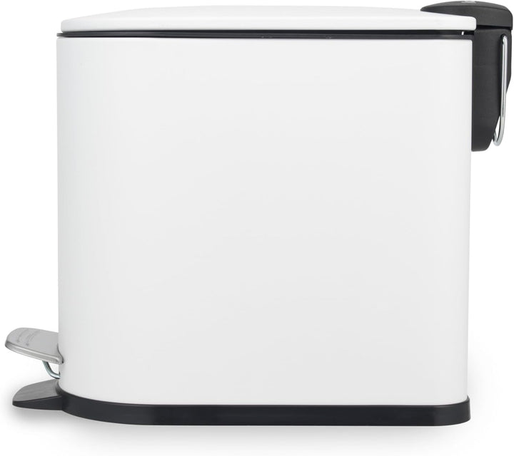 Beldray Kosmetikeimer mit Pedal, 5 Liter, kleiner WC-Mülleimer mit Soft-Close-Deckel, D-förmiger San