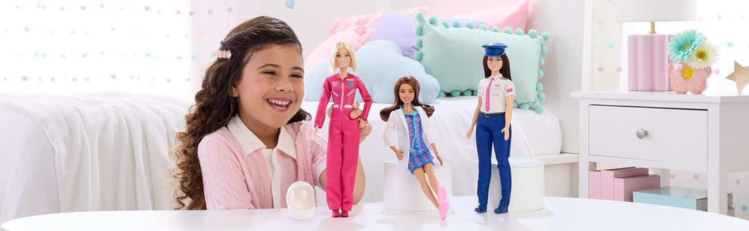 Barbie Karriere Pilotin-Modepuppe mit Abnehmbarer Kleidung und Flug-Uniform sowie Schuhen und Hut, J