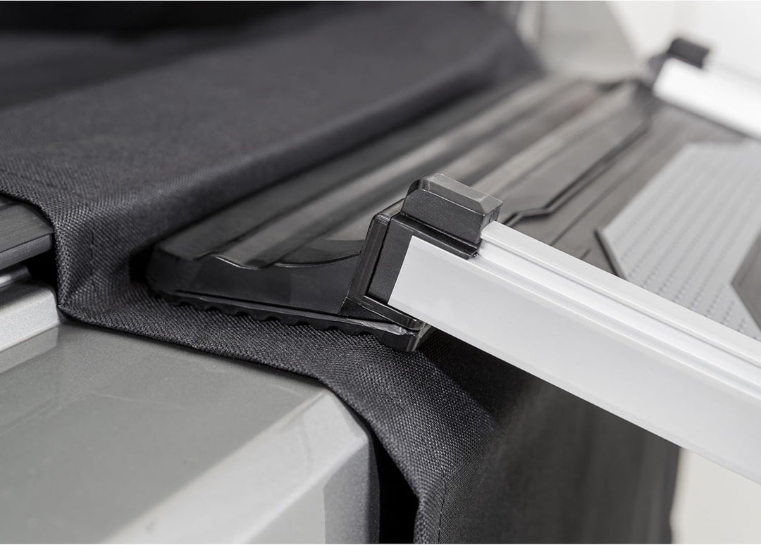 TRIXIE 39479 Robuste Teleskop-Haustierrampe, 175,3 cm, leichtes Aluminium, tragbare Hunderampe, Auto