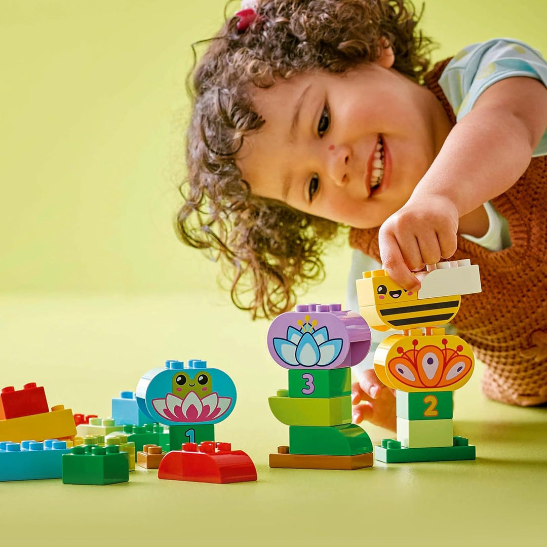LEGO DUPLO Town Kreativer Blumengarten, Stapelspielzeug, lässt Kleinkinder ab 2 Jahren fantasievoll