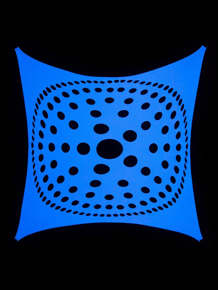 PSYWORK Schwarzlicht Segel Spandex | Mandala Dots | Hellblau | 3 x 3m | UV-aktiv | Leuchtend | Wandt