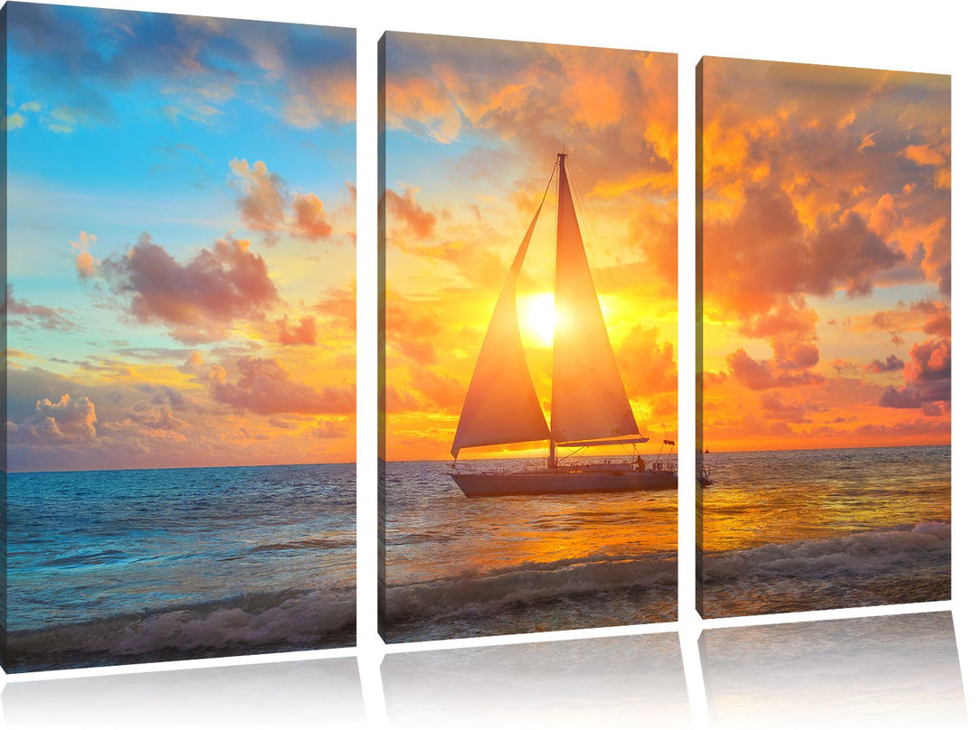 Pixxprint Segelboot nahgelegen der Küste als Leinwandbild/Grösse: 3 Teilig (120x80) / Wandbild/Kunst