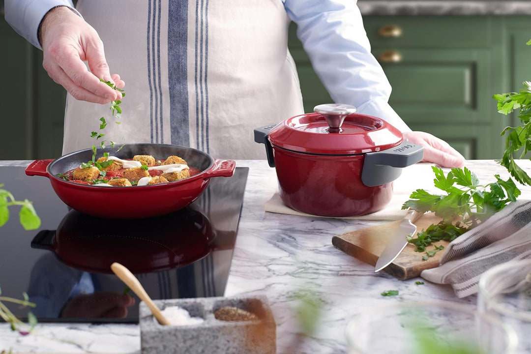 Woll Iron Gusstopf mit Deckel und Silikongriffen - Induktiv -, Ø 16 cm, 8 cm hoch, 1,3l - Geeignet f