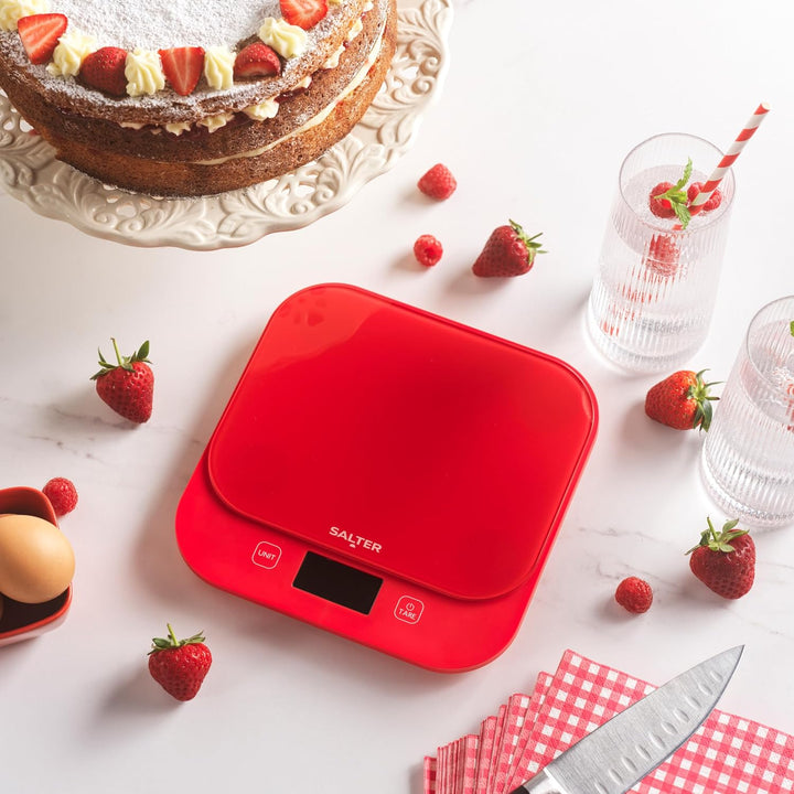 Salter British Bakes Digitale Küchenwaage – Hohe Kapazität von 10 kg, misst Flüssigkeiten, wasserdic