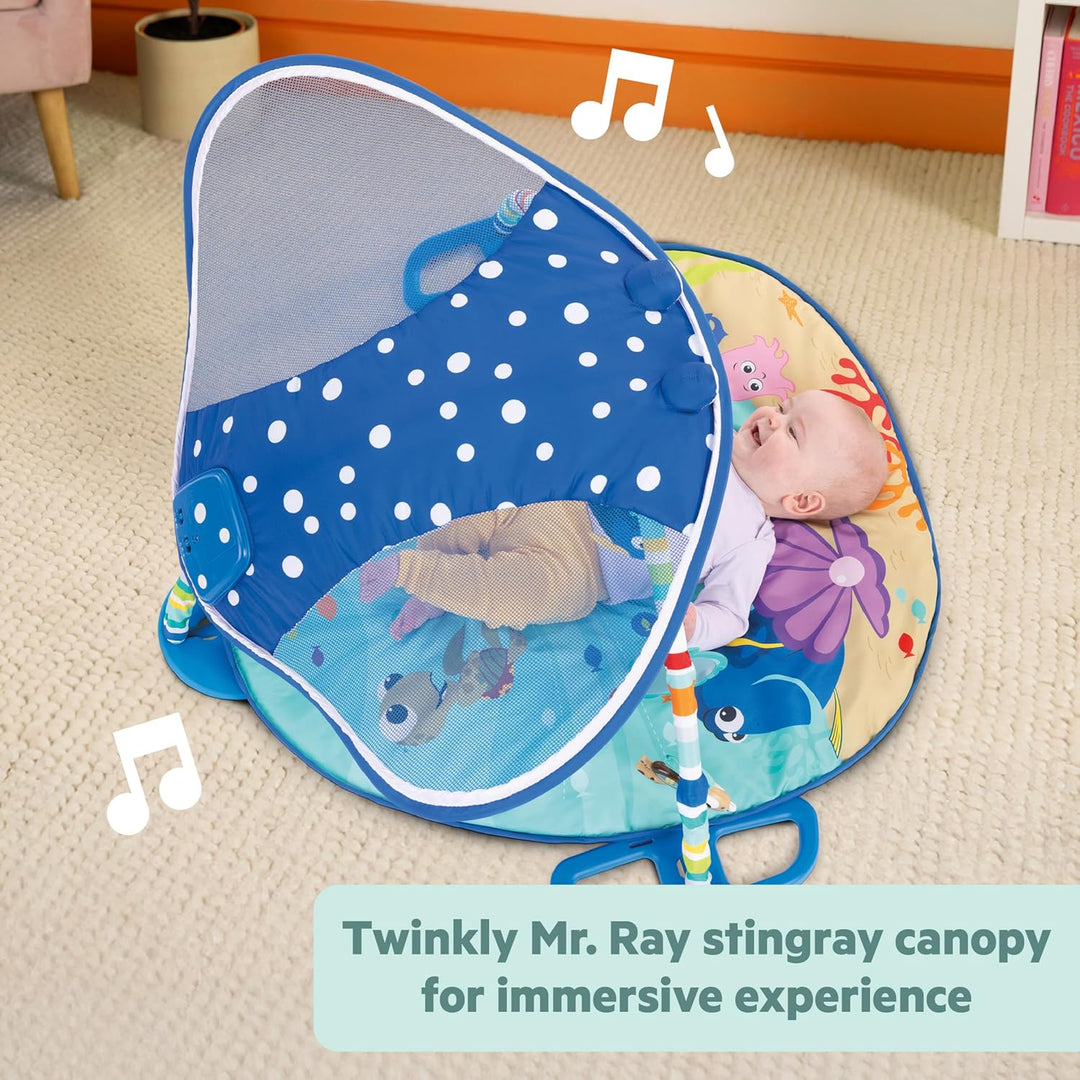 Bright Starts, Disney Baby, Findet Nemo Spieldecke mit Spielbogen, Lichtern und 20+ Minuten Melodien