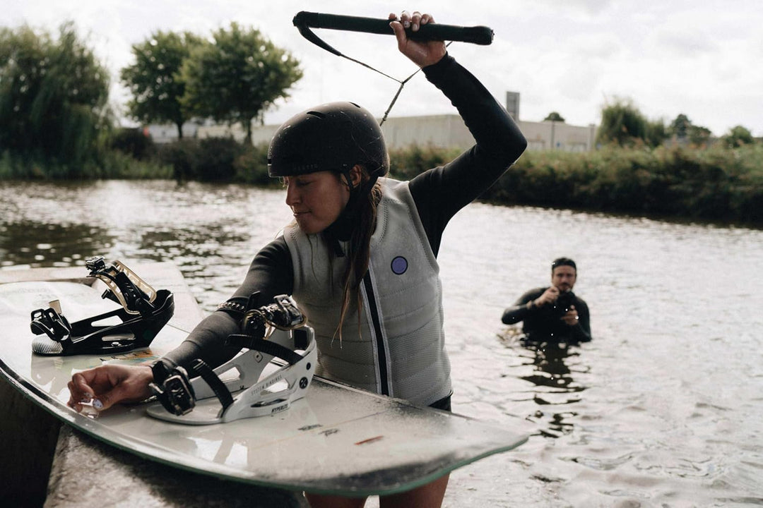 Mystic Vandal Pro Wakeboard/Watersport Helmet 2023 - Retro Lilac XL/XXL, XL/XXL