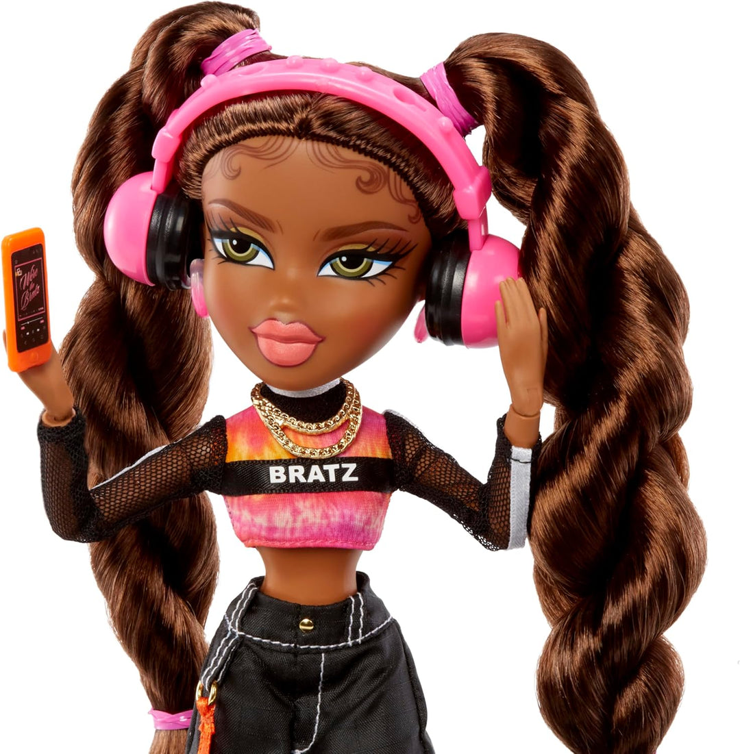 Bratz Alwayz Bratz Modepuppe - Sasha - mit 10 Accessoires und Poster - Kinderspielzeug - Geeignet ab