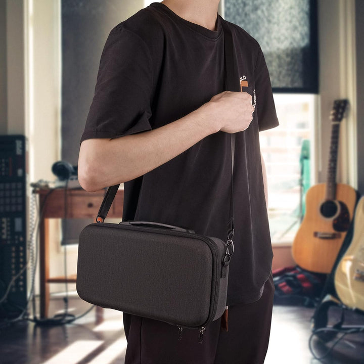 Geekria Transporttasche für Audio-Interfaces, Hartschalen-Reisetasche kompatibel mit Universal Audio