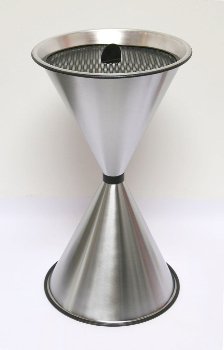 Standaschenbecher Diabola 71x40 cm Aluminium mattiert Marke Szagato Made in Germany (Industrie Stand