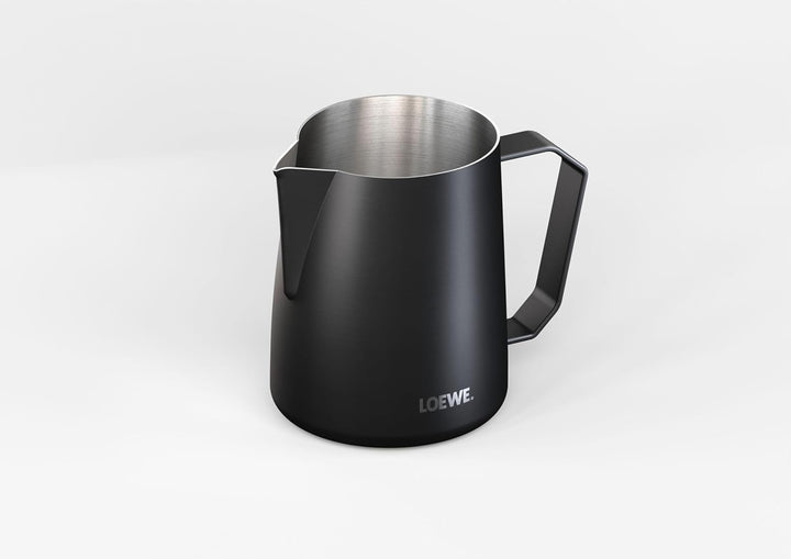 LOEWE aura.pure milk jug 600 ml, Milchkännchen, Ergonomischer Griff, Milchschaum, Milchkanne, Grau,
