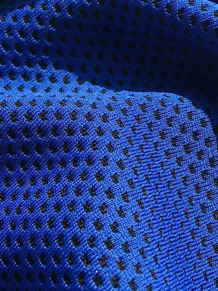 Leichter, luftiger, aktiver Sitz für volle Bewegungsfreiheit, kühlender Hundemantel, Grösse M Blue M