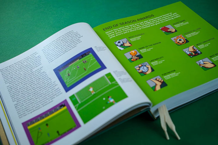 A Tale of Two Halves: The History of Football Video Games, Gebundenes Buch