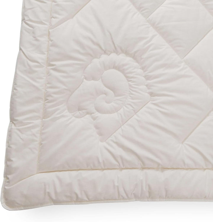 Bettdecke Medium mit Schafwoll-Füllung 155x220 cm, Ganzjahresdecke mit Bio Baumwollbezug, Verschiede