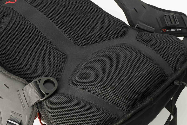 PRO Cosmo Backpack 16l. Black/Anthracite.