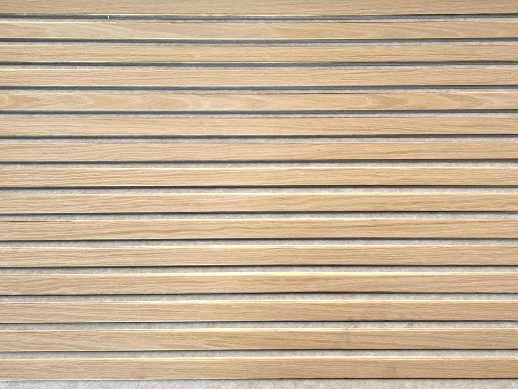 Akustikpaneele AURA Balance Oiled Oak 240x60cm | Wandpaneele Holzoptik Eiche geölt | Filz Beige | 1-