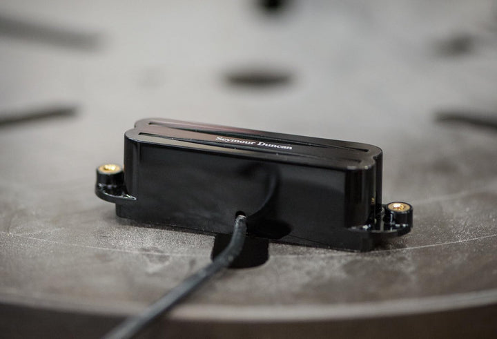 Seymour Duncan SHR-1B Humbucker Single Size Hot Rails Strat-Mikrofon für E-Gitarre Schwarz Mehrfarbi