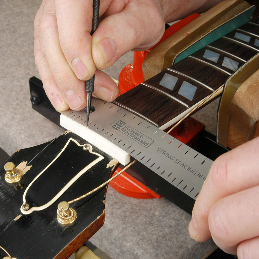 StewMac professionelles Saitenabstandslineal für Gitarre und Bass