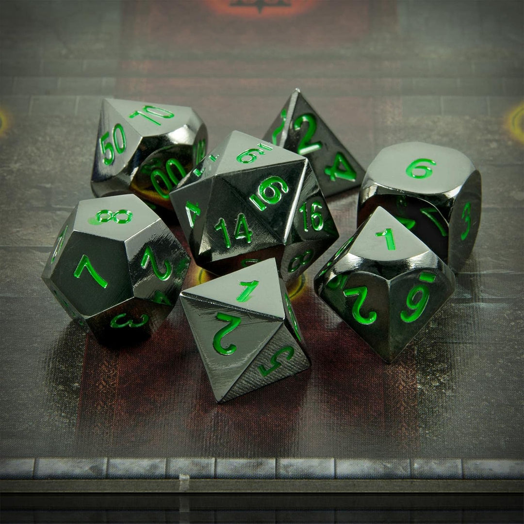 shibby 7 polyedrische Metall-Würfel - Verchromt - für Tabletop und Rollenspiele inkl. Aufbewahrungsb