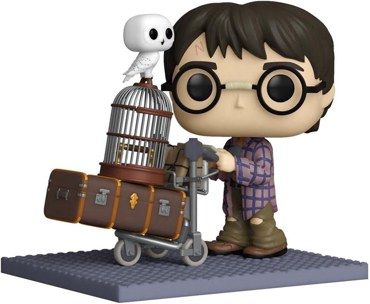 Funko 57360 POP Deluxe: Harry Potter Anniversary- Harry Pushing Trolley