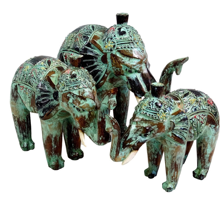 GURU SHOP Geschnitzter Elefant in 3 Grössen - Grün, Holz, Grösse: Mittel (25x30x10 cm), Tierfiguren