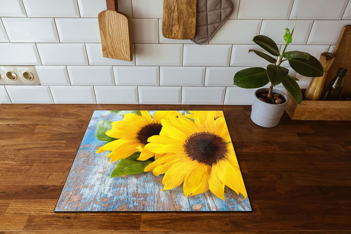Sonnenblumen auf Holztisch Herdabdeckplatte & Spritzschutz aus Echtglas | Für Herd-Kochfelder | 60x5