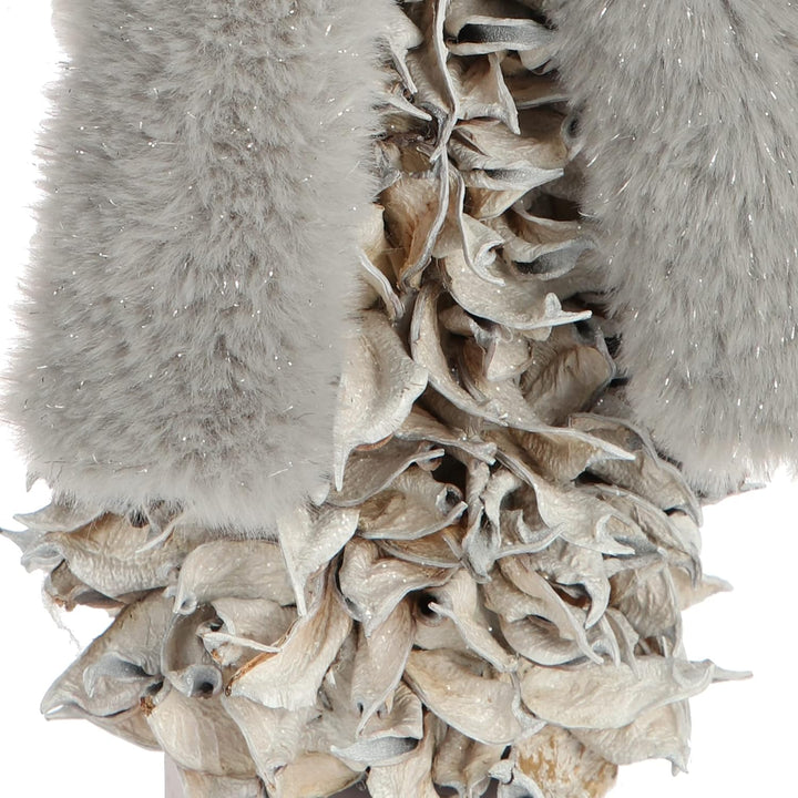 com-four® Schneemannfigur Grösse L Premium, winterliche Dekofigur mit Zapfenkörper aus Blättern, Han